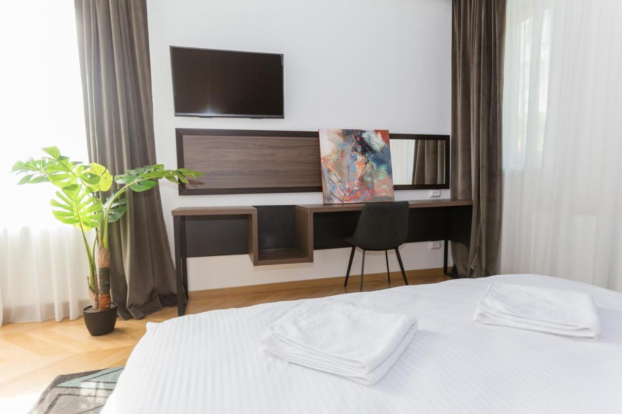 Cluj Lux Apartment Central Bagian luar foto